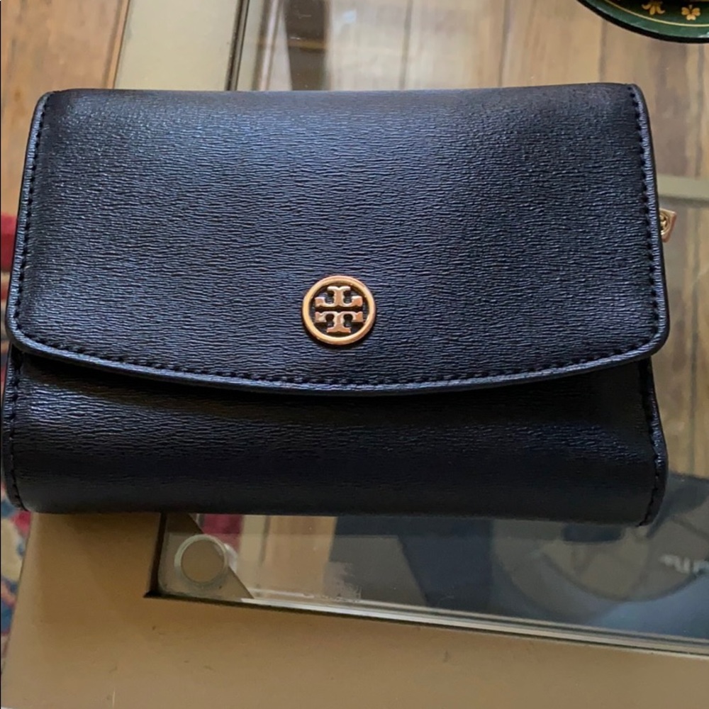 Tory Burch wallet